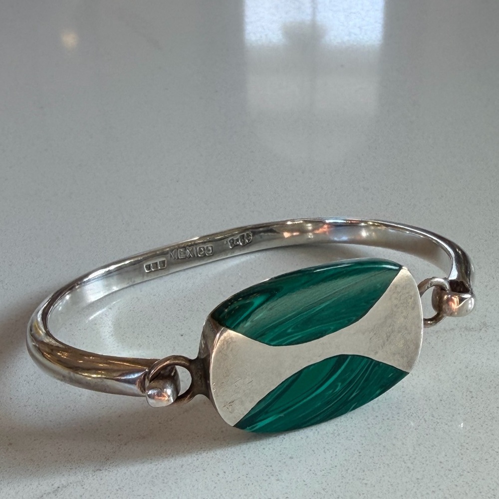 Vintage TAXCO 925 Sterling Silver Malachite Hinged Bangle Bracelet RARE Unique - Picture 3 of 8